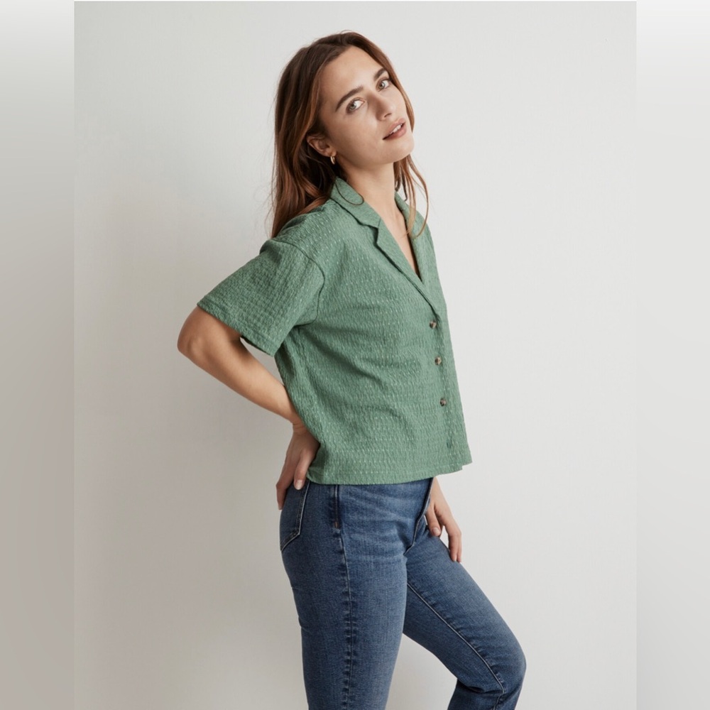 Madewell Green Crinkle-Knit Button-Front Top - Picture 3 of 9